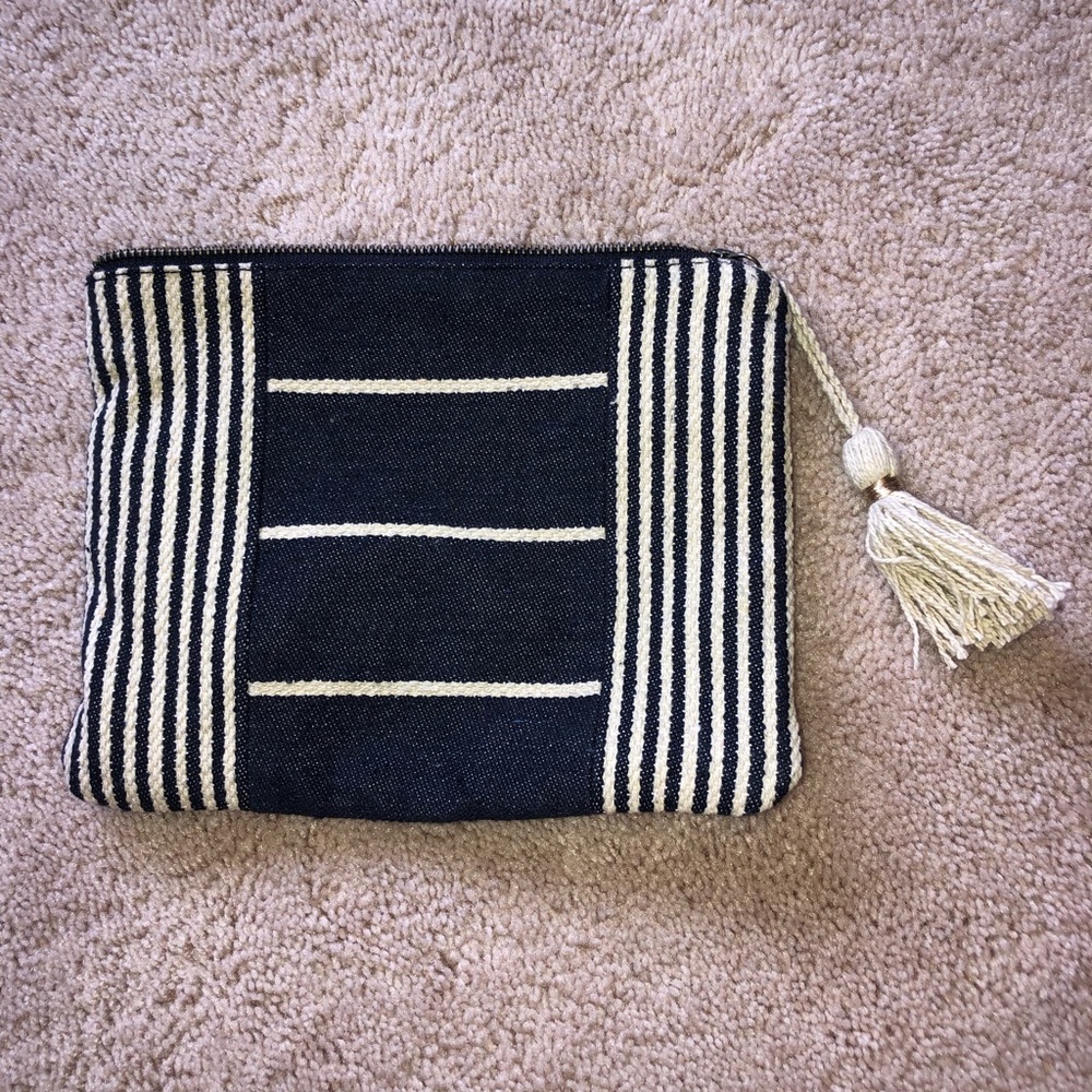 Large hand bag - Picture 2 of 2